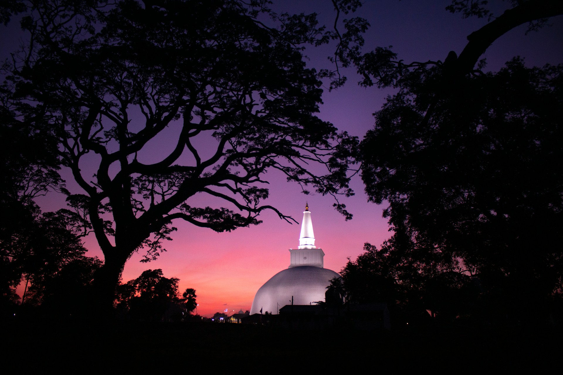 Ruwanweli Maha Seya Anuradhapura new
